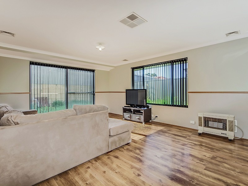 9 Westcliff Street, Wellard WA 6170