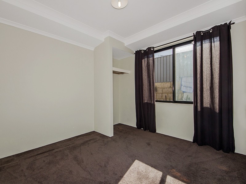 9 Westcliff Street, Wellard WA 6170