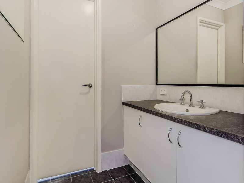 9 Westcliff Street, Wellard WA 6170