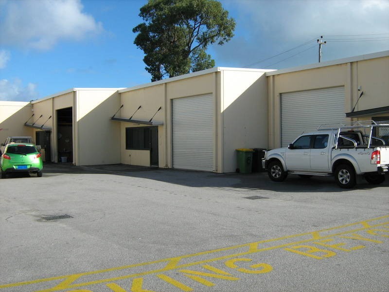 Unit 4, 5 Nasmyth Road, Rockingham WA 6168