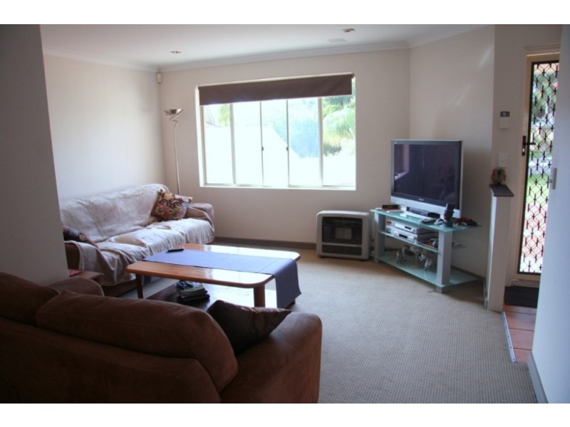 9 Shady Grove, Yangebup WA 6164