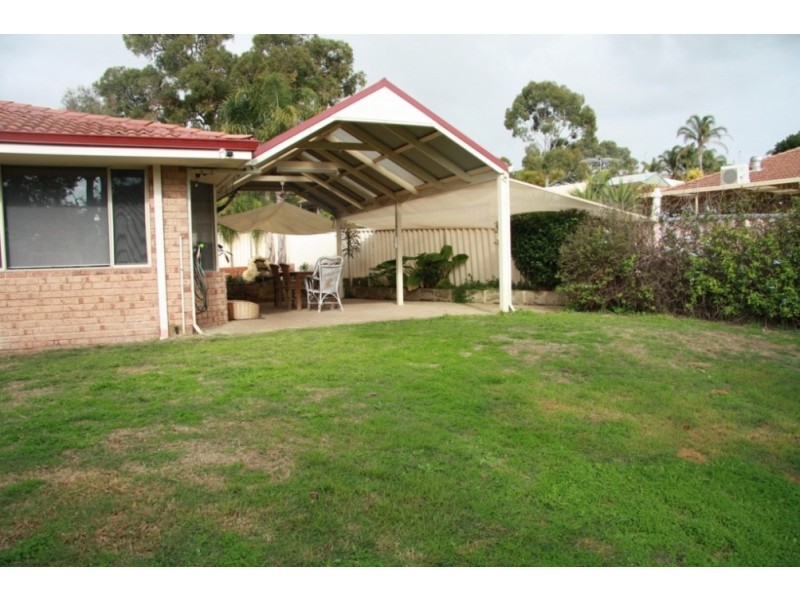 9 Shady Grove, Yangebup WA 6164