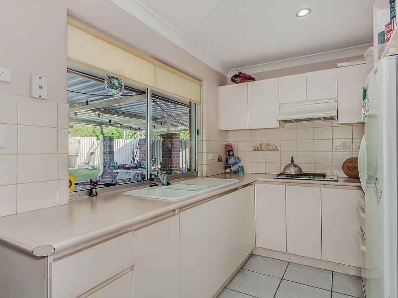 33 Corring Way, Parmelia WA 6167