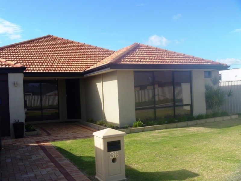 36 Whiteman Crescent, Bertram WA 6167