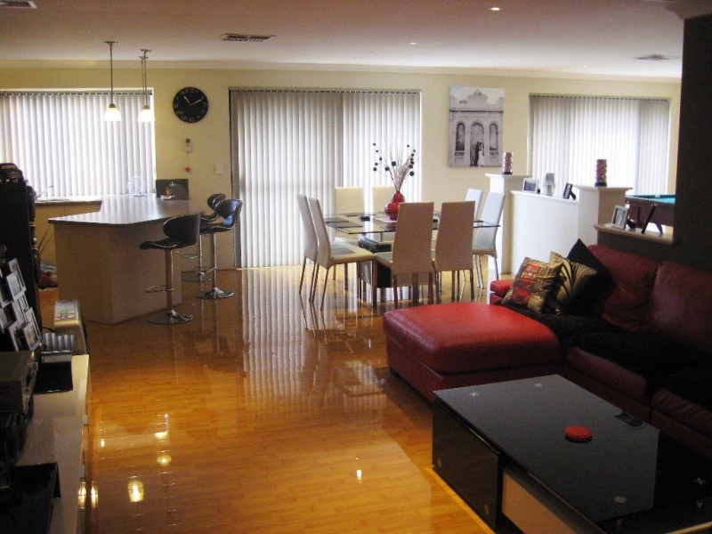 36 Whiteman Crescent, Bertram WA 6167