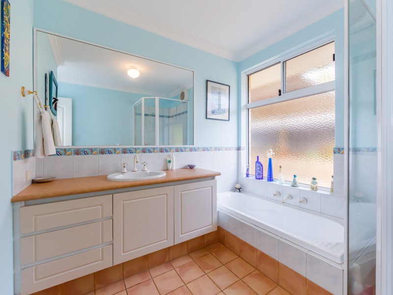 5 Forrester Road, Safety Bay WA 6169