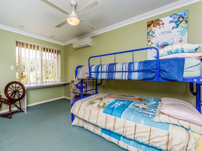 5 Forrester Road, Safety Bay WA 6169