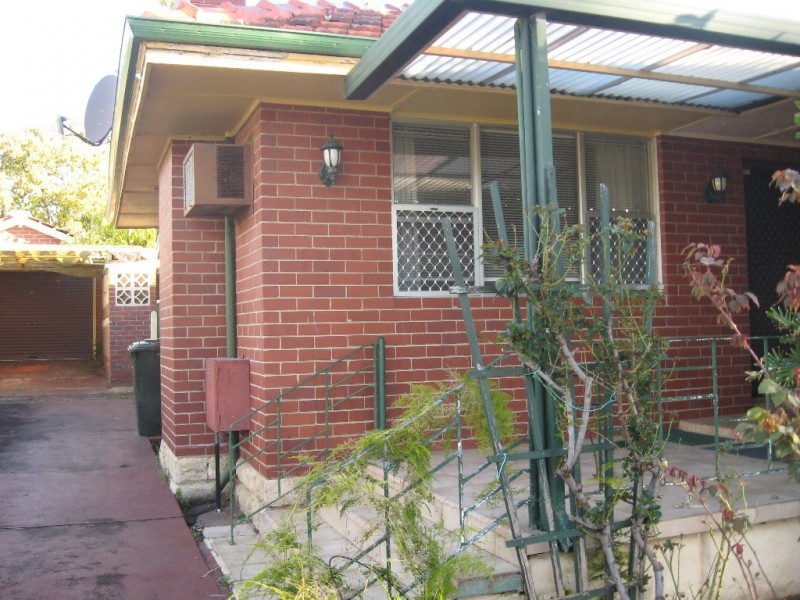 14 Harlow Road, Calista WA 6167