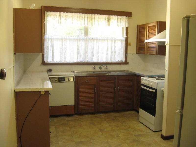 14 Harlow Road, Calista WA 6167