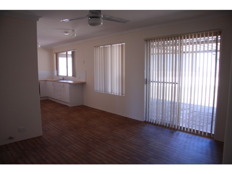 35 South Lake Drive, South Lake WA 6164