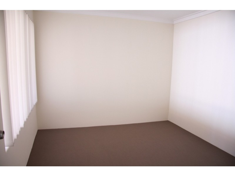 35 South Lake Drive, South Lake WA 6164