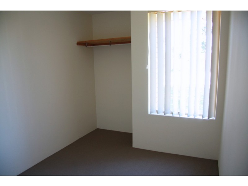 35 South Lake Drive, South Lake WA 6164