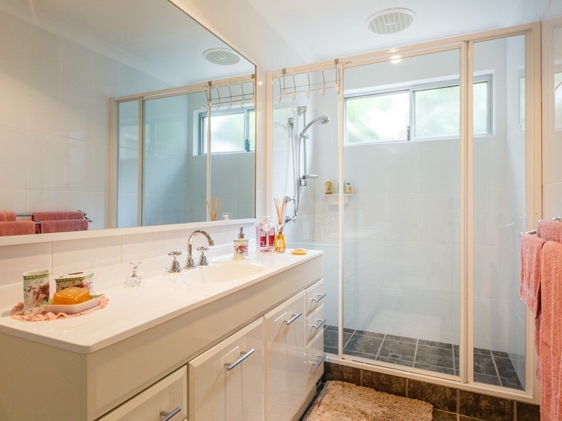 13 Blay Road, Calista WA 6167