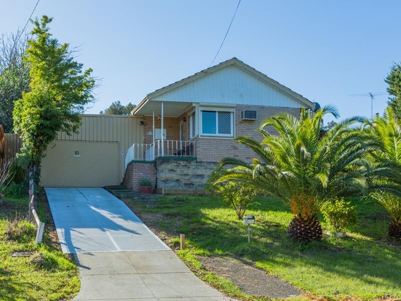21 Hennessy Avenue, Orelia WA 6167