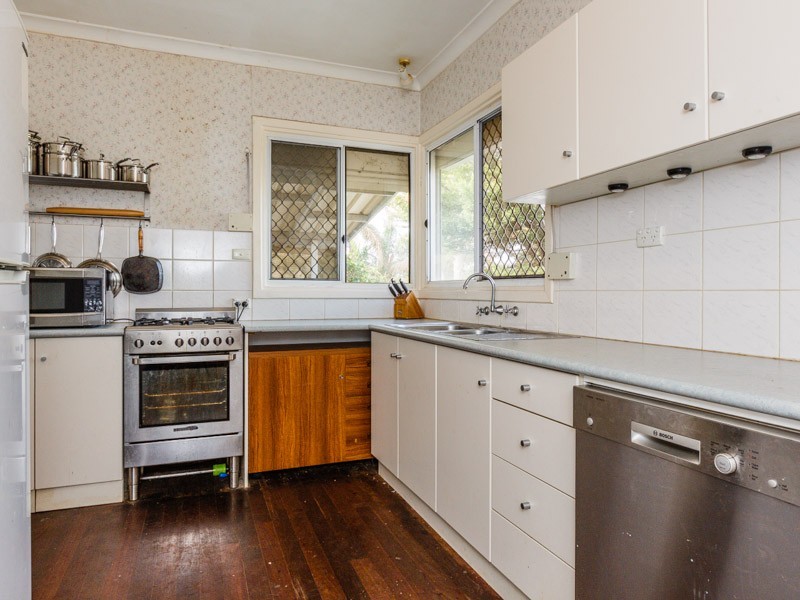 21 Hennessy Avenue, Orelia WA 6167