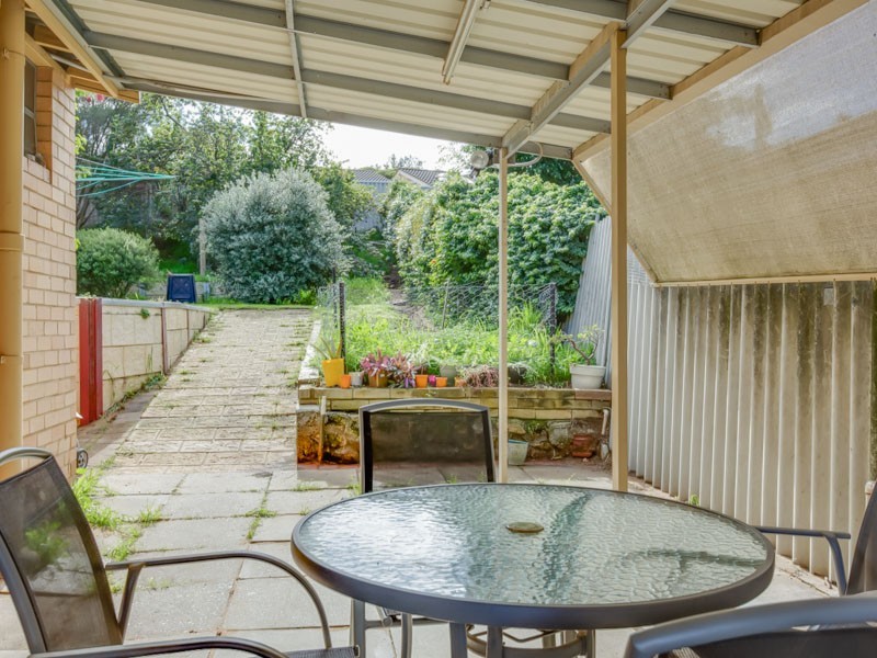 21 Hennessy Avenue, Orelia WA 6167