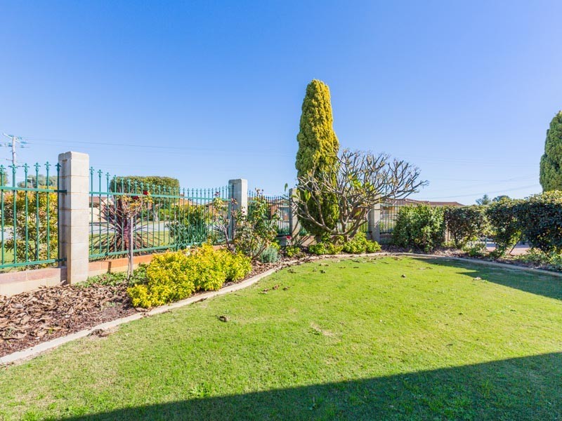 Unit 8, 17 Hefron Street, Rockingham WA 6168