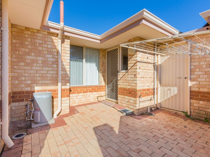 Unit 8, 17 Hefron Street, Rockingham WA 6168