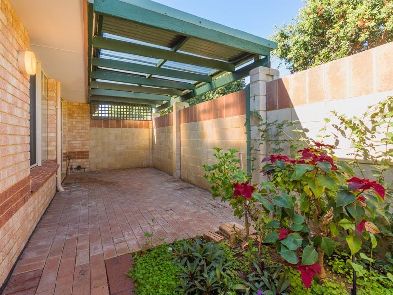 Unit 8, 17 Hefron Street, Rockingham WA 6168