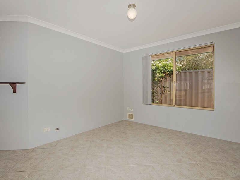 9 Dixon Mews, Leda WA 6170