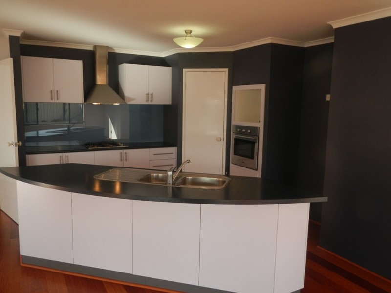 14 Hampstead Gate, Success WA 6164
