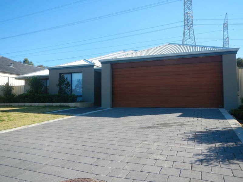 14 Hampstead Gate, Success WA 6164