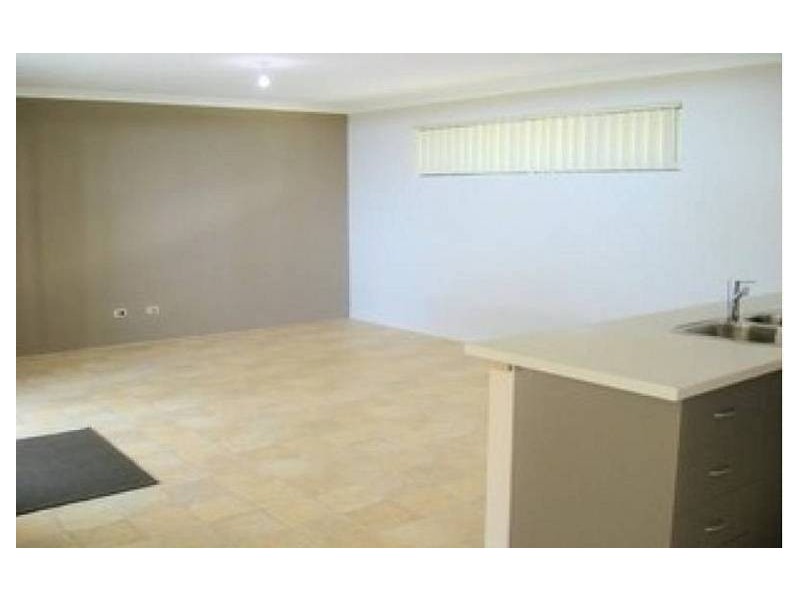 5 Pagham Court, Wellard WA 6170