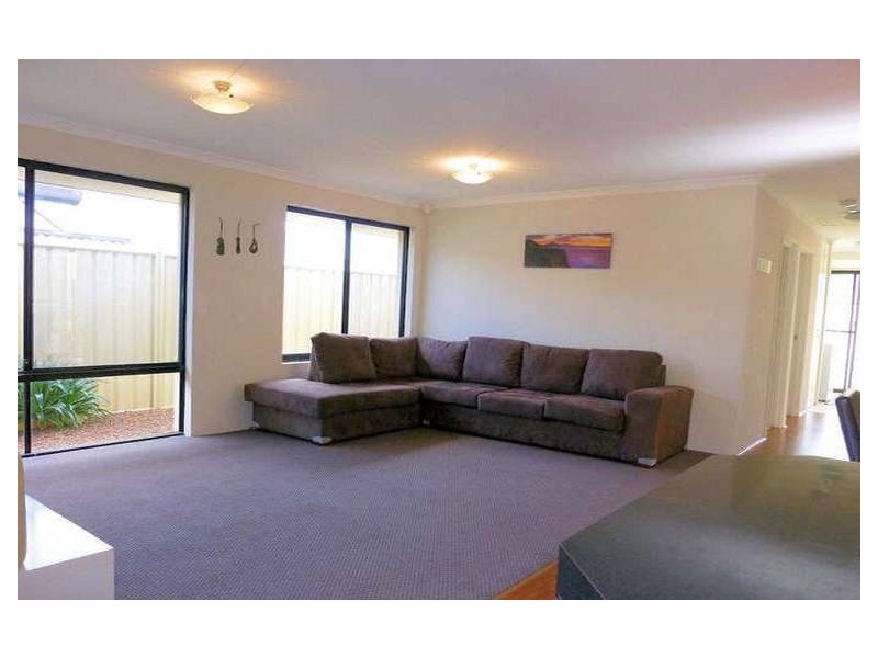 72 Calista Avenue, Calista WA 6167