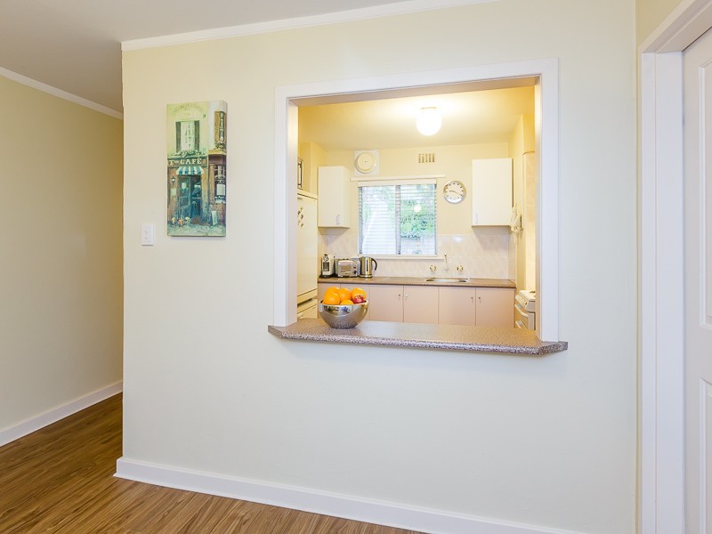 Unit 1, 9 Gamble Place, Orelia WA 6167