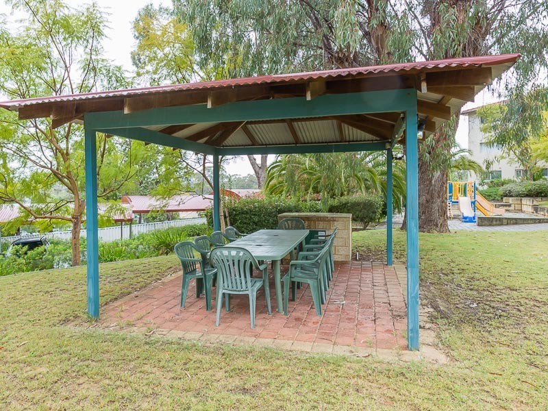 Unit 1, 9 Gamble Place, Orelia WA 6167