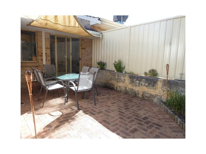 Unit 18, 1-3 Stanbury Place, Kardinya WA 6163