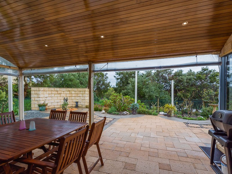 6 St Ives Cove, Warnbro WA 6169