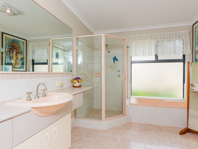 6 St Ives Cove, Warnbro WA 6169