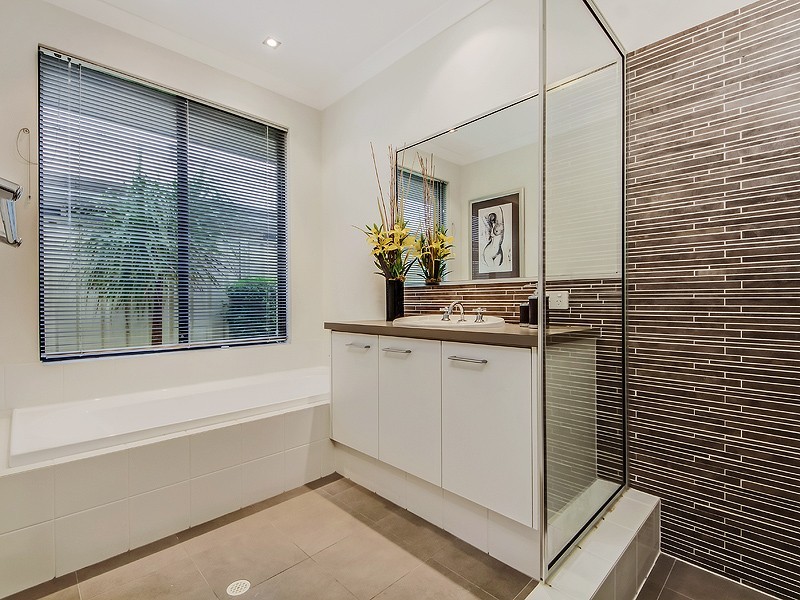 24 Vernon Gough Drive, Baldivis WA 6171