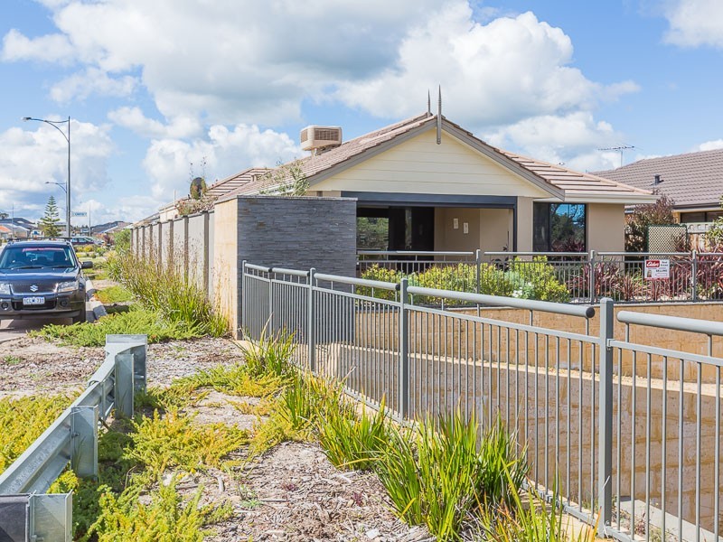 2 Onyx Lane, Wellard WA 6170