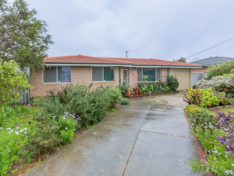 30 Dawson Way, Parmelia WA 6167