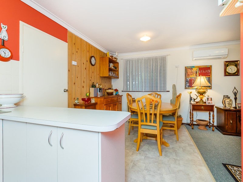 30 Dawson Way, Parmelia WA 6167