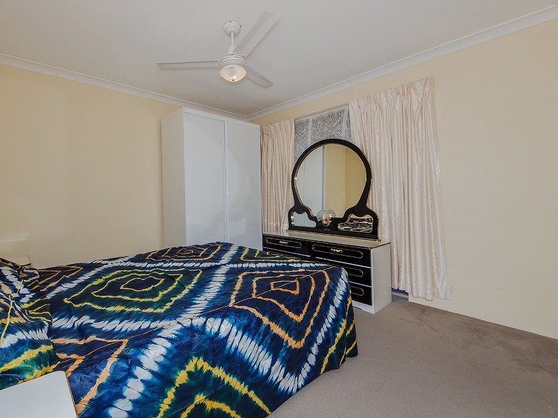 2 Ferris Green, Parmelia WA 6167
