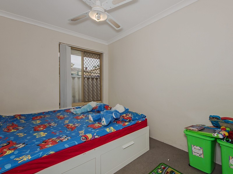 7 Judges Gardens, Leda WA 6170
