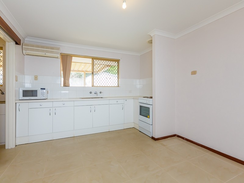 15A Sloan Drive, Leda WA 6170