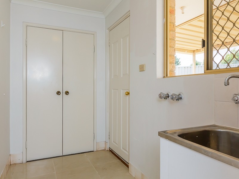 15A Sloan Drive, Leda WA 6170