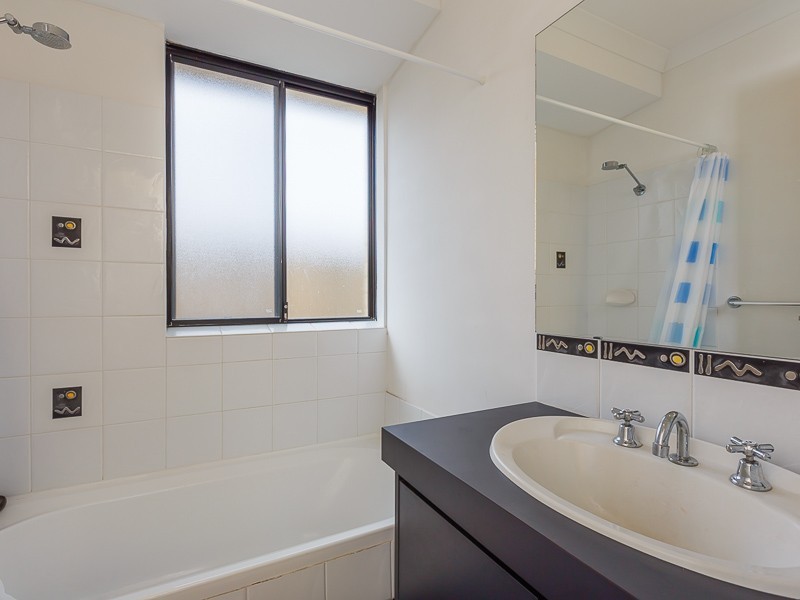 88 Dalrymple Drive, Leda WA 6170