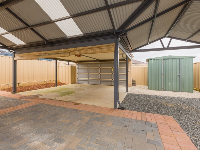 35 Moston Crescent, Bertram WA 6167