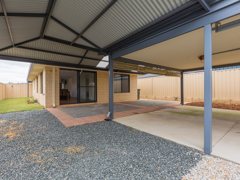 35 Moston Crescent, Bertram WA 6167