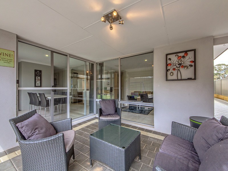 4 Chipping Crescent, Wellard WA 6170