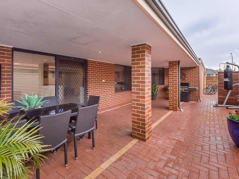 10 Diadem Crescent, Bertram WA 6167
