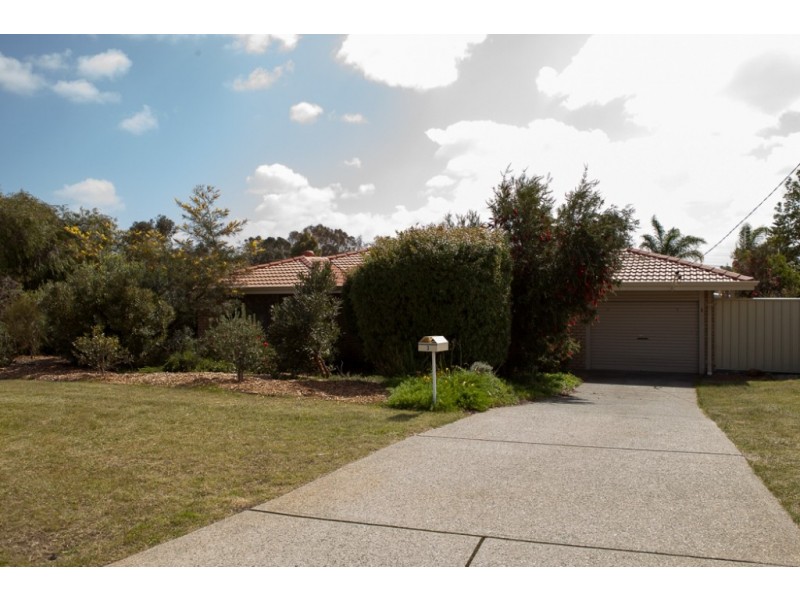 3 Gwenneth Terrace, South Lake WA 6164