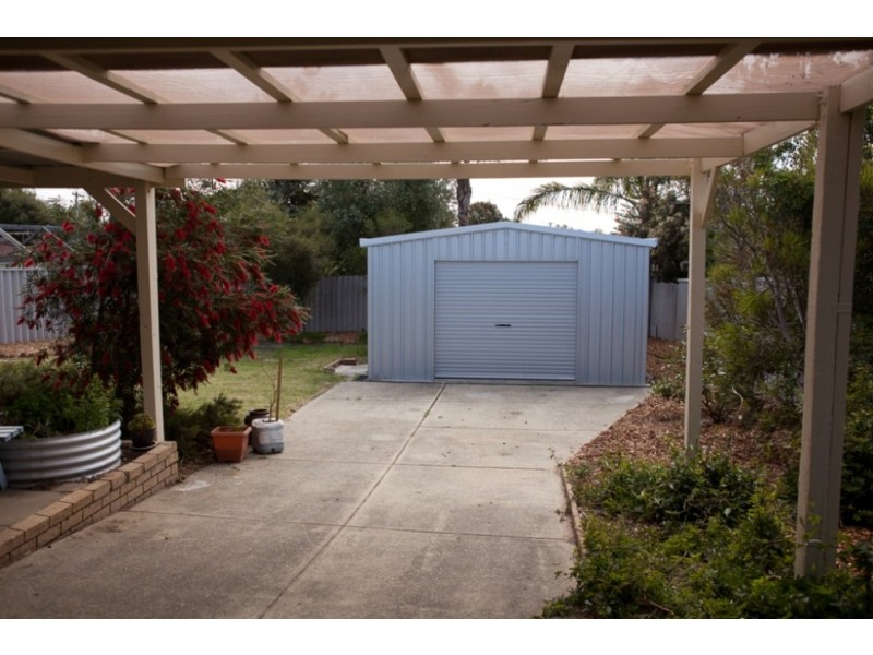 3 Gwenneth Terrace, South Lake WA 6164