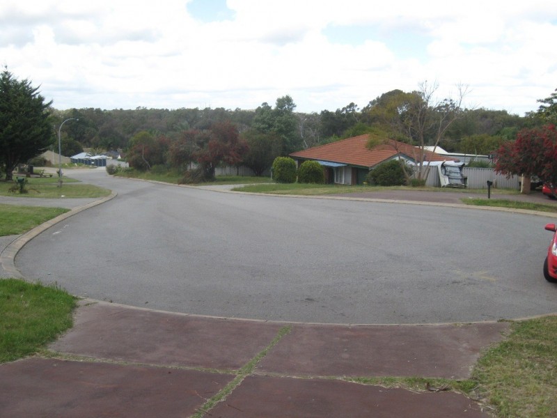 28 Shaw Mews, Leda WA 6170