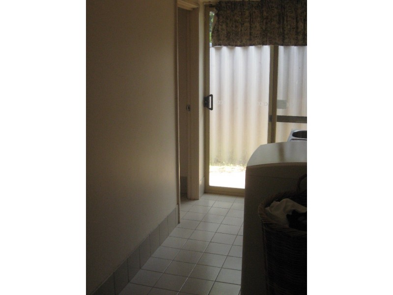 28 Shaw Mews, Leda WA 6170